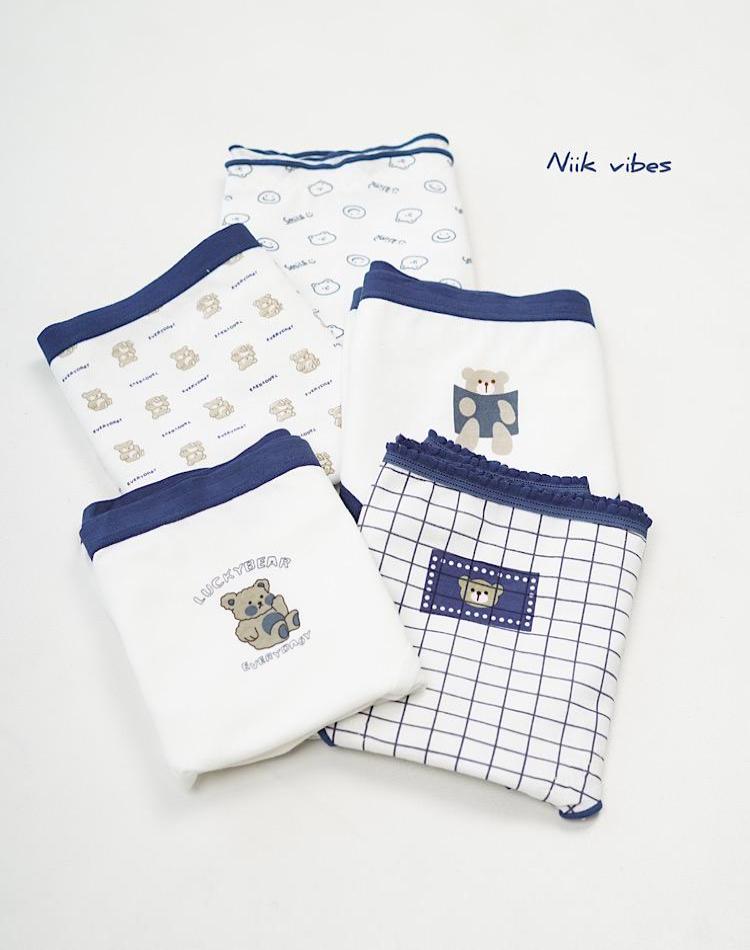 0_شورت طرحدار (کد 00224)